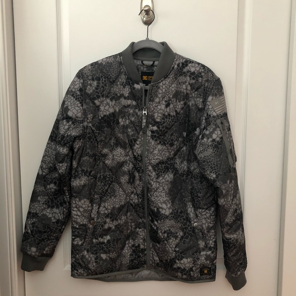 DC Men’s X DPM Quilted Bomber Jacket Medium